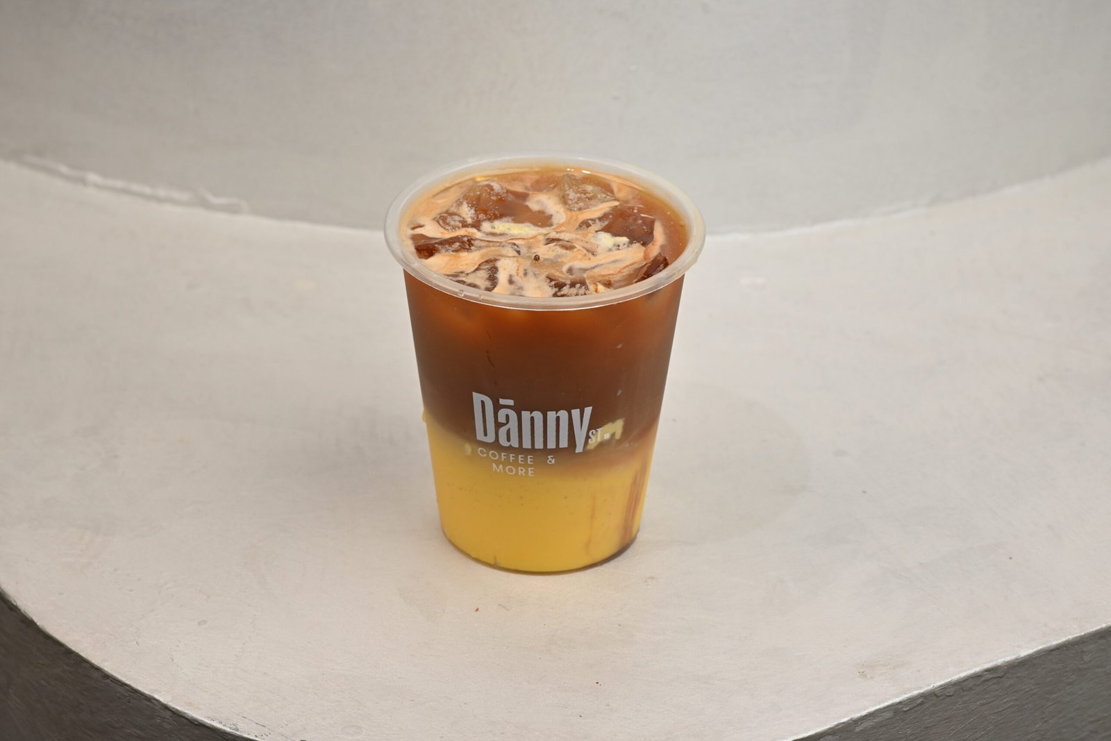 زعفران لاتيه